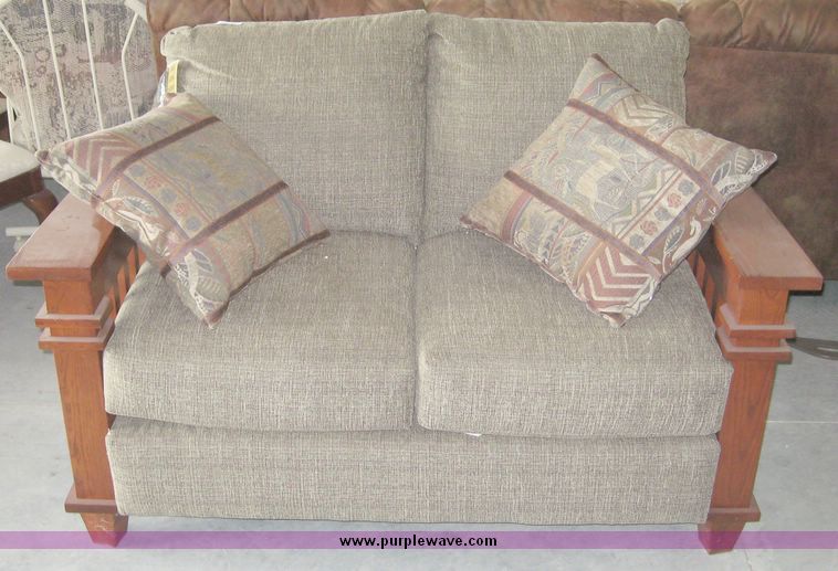 in MANHATTAN, KS Item 7783 sold Purple Wave