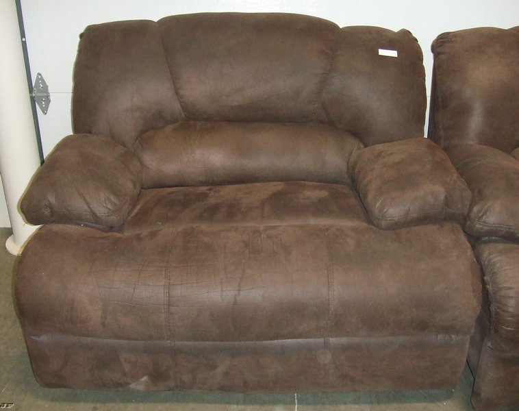 image for item 1045 Lane double reclining sofa