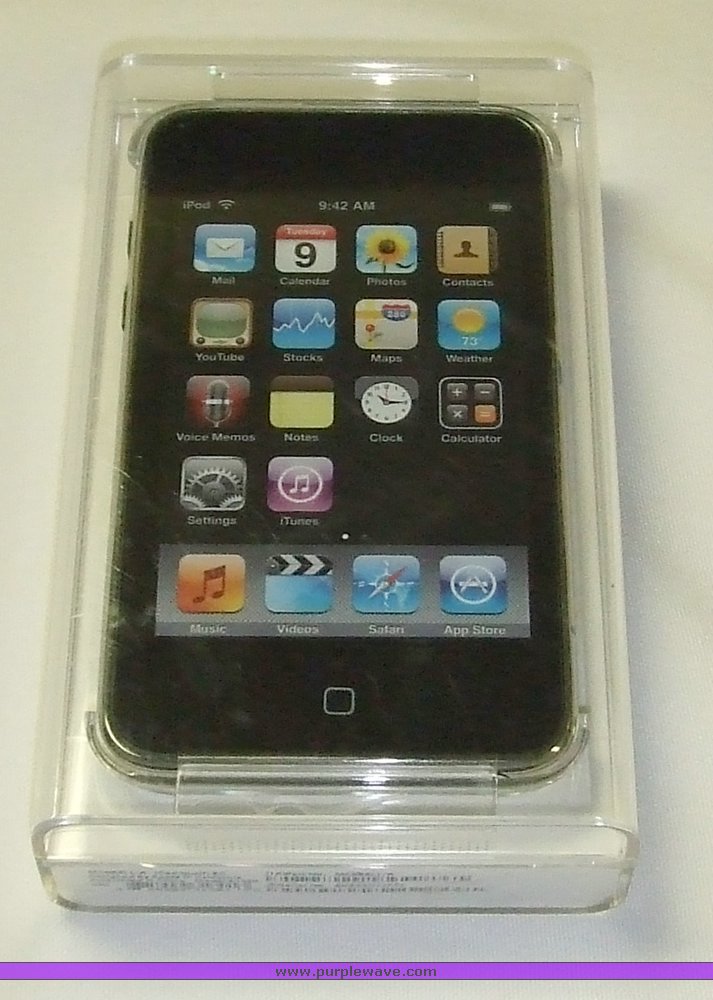image for item 1089 Apple iPod Touch 8GB