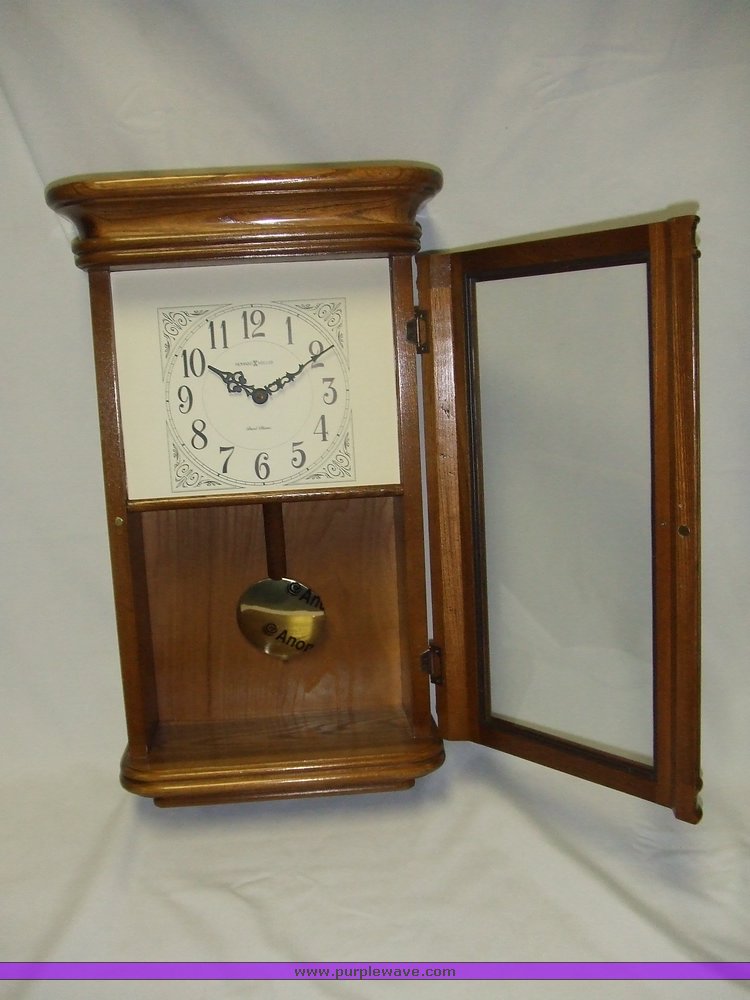 image for item 1125 Howard Miller Wall Clock