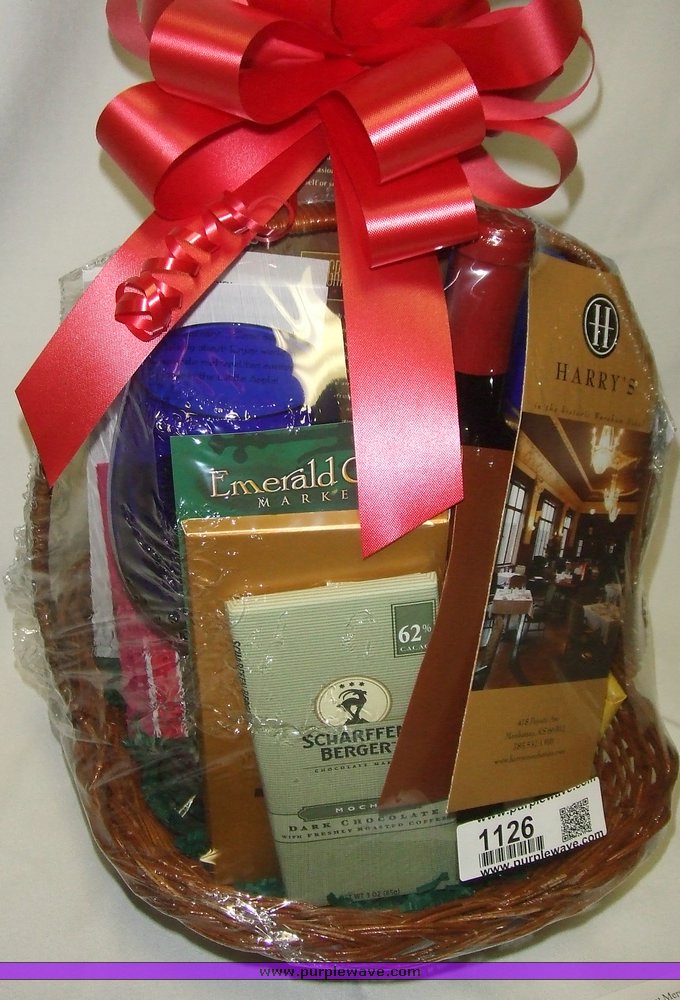 image for item 1126 The Independent Merchants of Downtown Manhattan gift basket