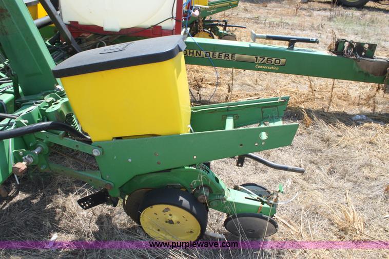 image for item A2711 John Deere 1760 eight row planter