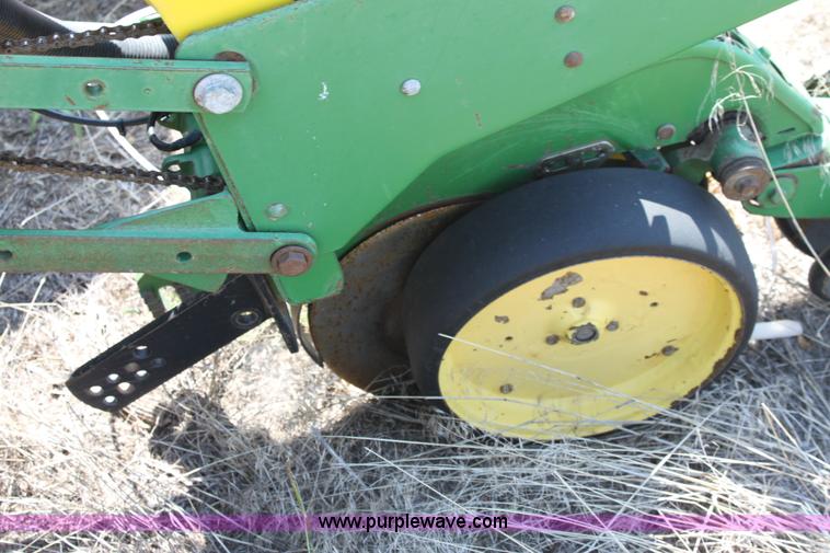image for item A2711 John Deere 1760 eight row planter