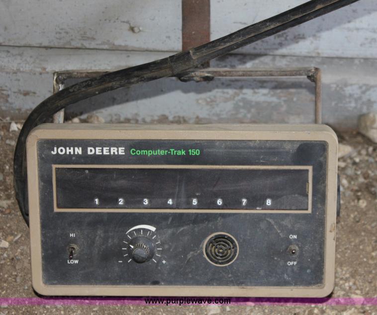 image for item A2711 John Deere 1760 eight row planter