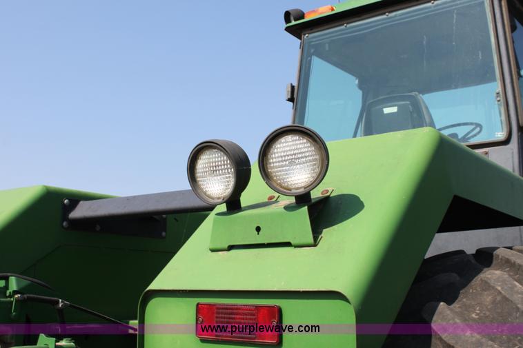 image for item A2714 1995 John Deere 8770 4WD tractor