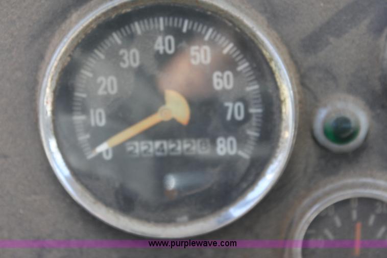 image for item A2930 1972 International Loadstar 1600 truck cab and chassis