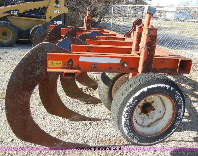 image for item A3392 Dual 7000 seven shank ripper