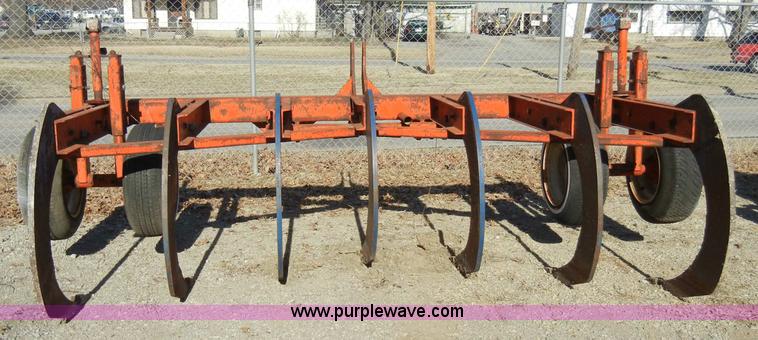 image for item A3392 Dual 7000 seven shank ripper