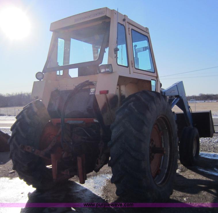 image for item A5651 1973 Case 1080 Agri King tractor