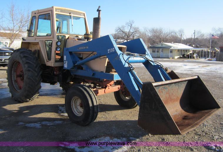 image for item A5651 1973 Case 1080 Agri King tractor