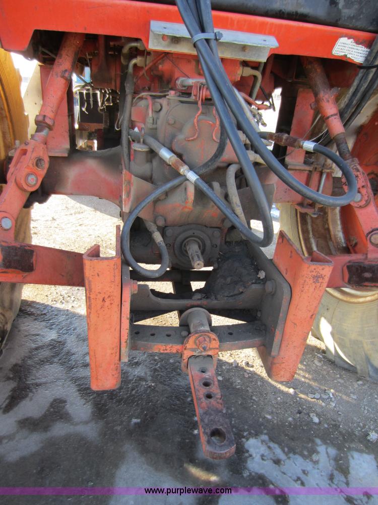 image for item A5651 1973 Case 1080 Agri King tractor