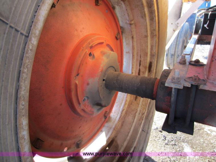 image for item A5651 1973 Case 1080 Agri King tractor