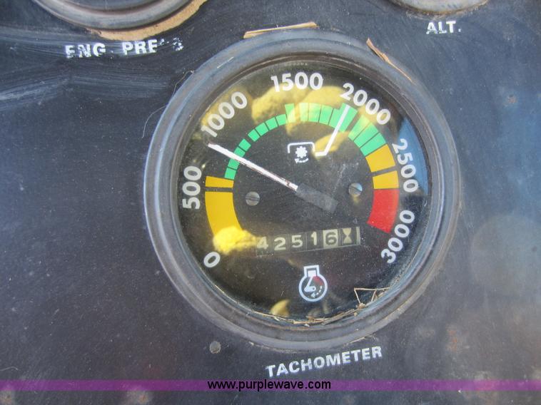 image for item A5651 1973 Case 1080 Agri King tractor