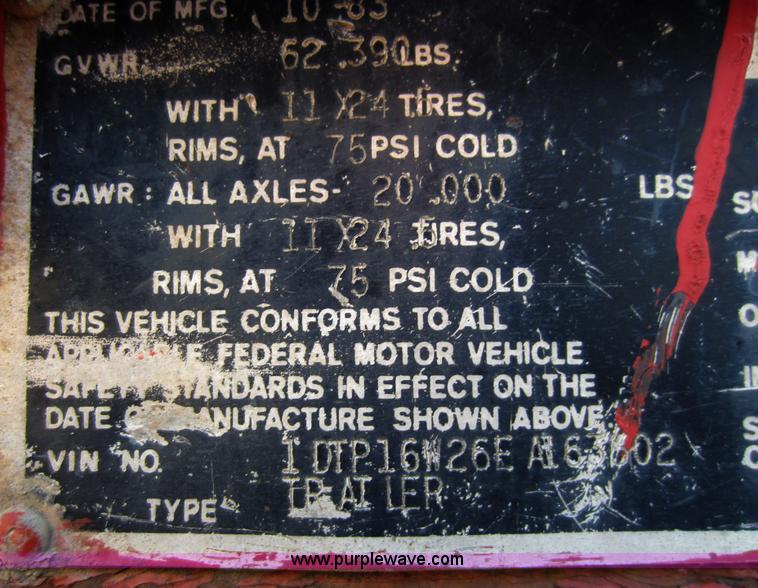 image for item A5654 1984 Dorsey 45' flatbed semi trailer