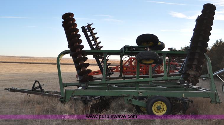 image for item A5780 John Deere 335 wing disk