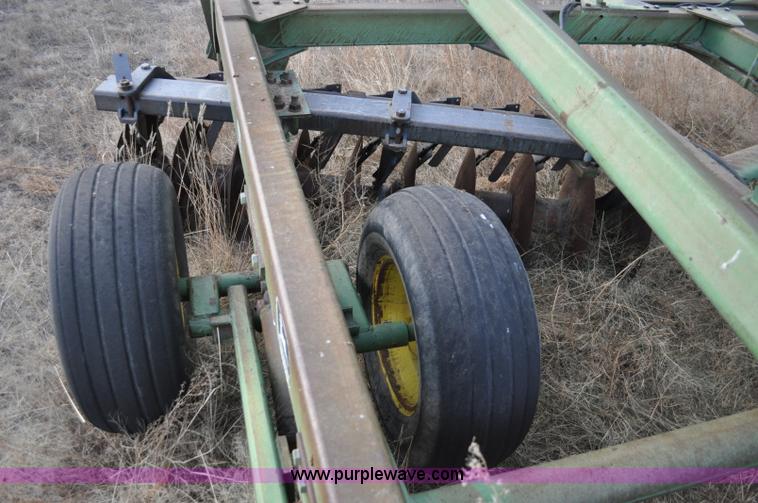 image for item A5780 John Deere 335 wing disk