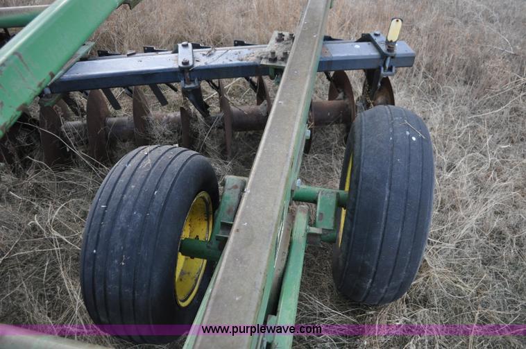 image for item A5780 John Deere 335 wing disk