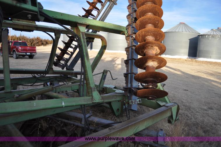 image for item A5780 John Deere 335 wing disk