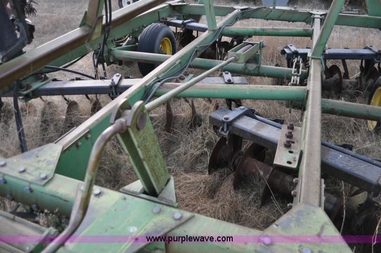 image for item A5780 John Deere 335 wing disk