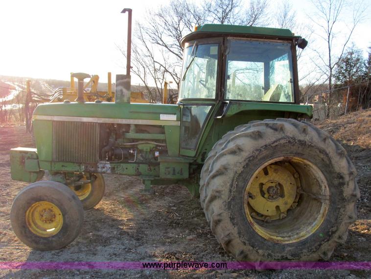 image for item B2582 1978 John Deere 4230 tractor