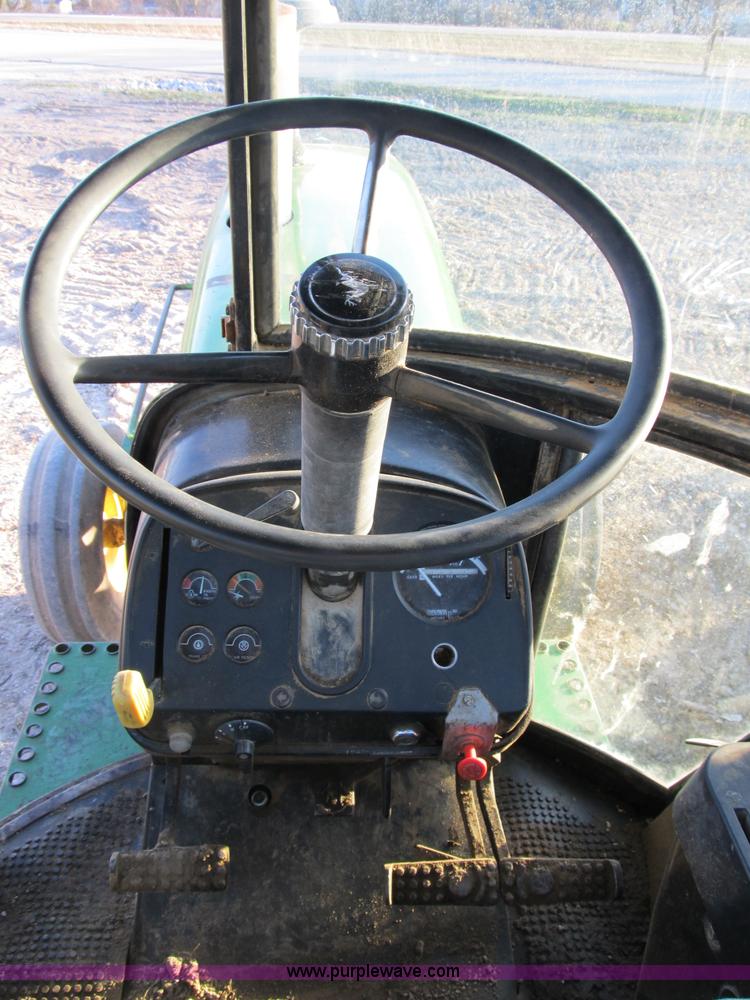 image for item B2582 1978 John Deere 4230 tractor