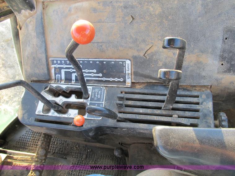 image for item B2582 1978 John Deere 4230 tractor