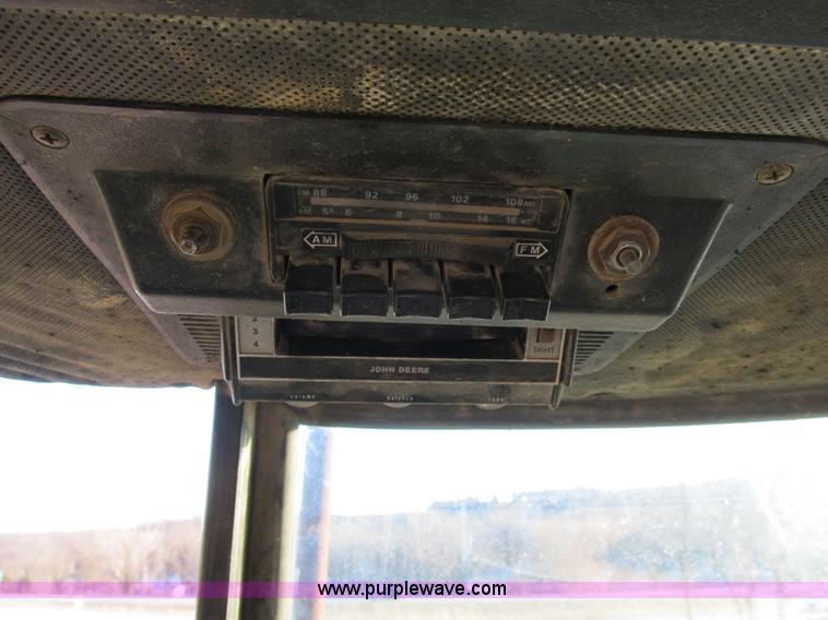 image for item B2582 1978 John Deere 4230 tractor