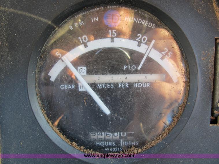 image for item B2582 1978 John Deere 4230 tractor