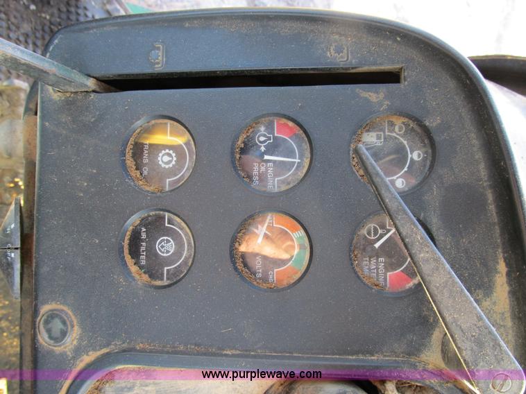 image for item B2582 1978 John Deere 4230 tractor