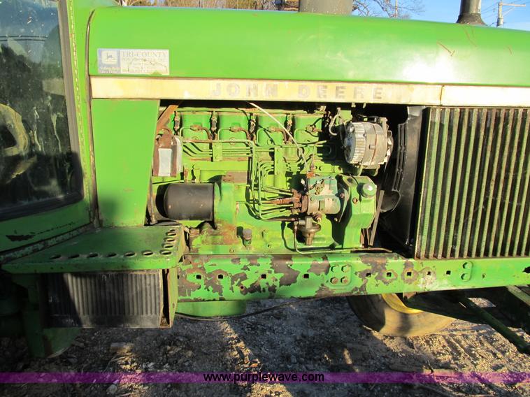 image for item B2582 1978 John Deere 4230 tractor