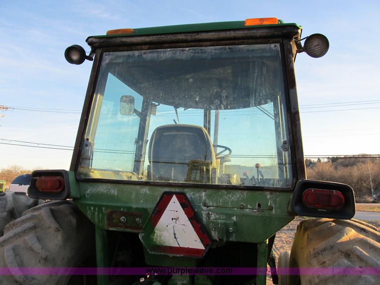 image for item B2582 1978 John Deere 4230 tractor