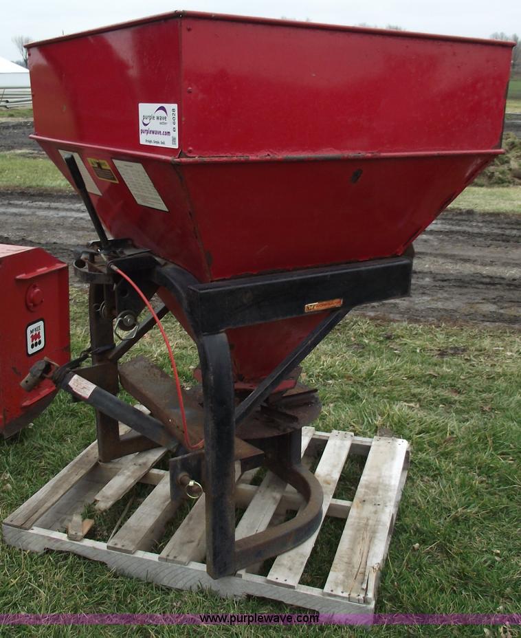 image for item B6028 Work Saver seed and fertilizer spreader