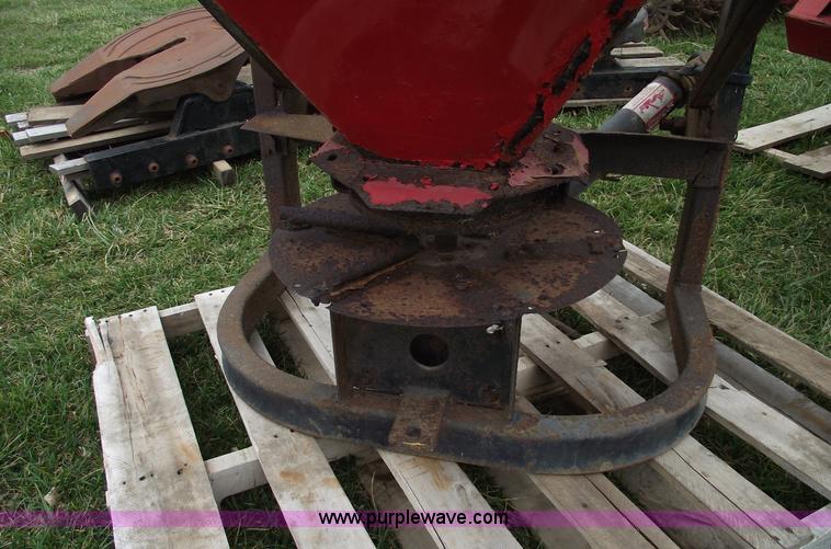 image for item B6028 Work Saver seed and fertilizer spreader