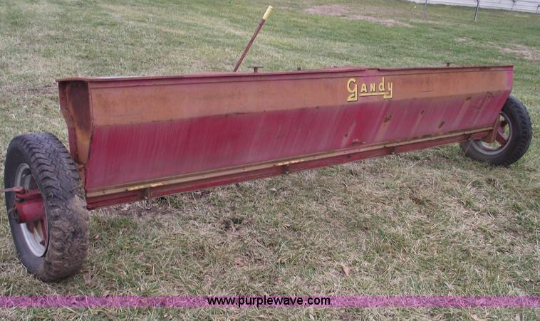 image for item B6034 Gandy 112 gravity drop seeder