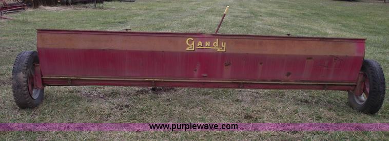 image for item B6034 Gandy 112 gravity drop seeder