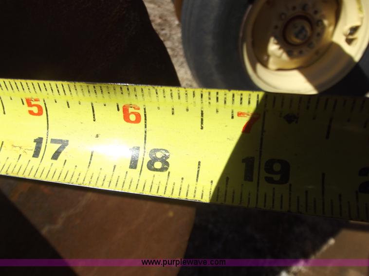 image for item B7524 Krause 6076 blade plow