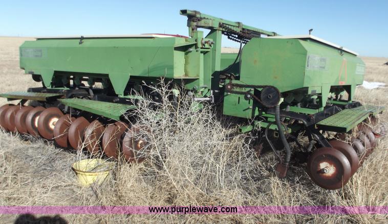 image for item B7527 Great Plains 30' drill