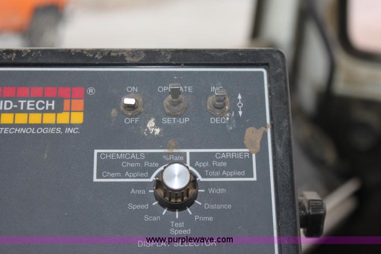 image for item B8763 1986 Mack CS200 chemical application truck