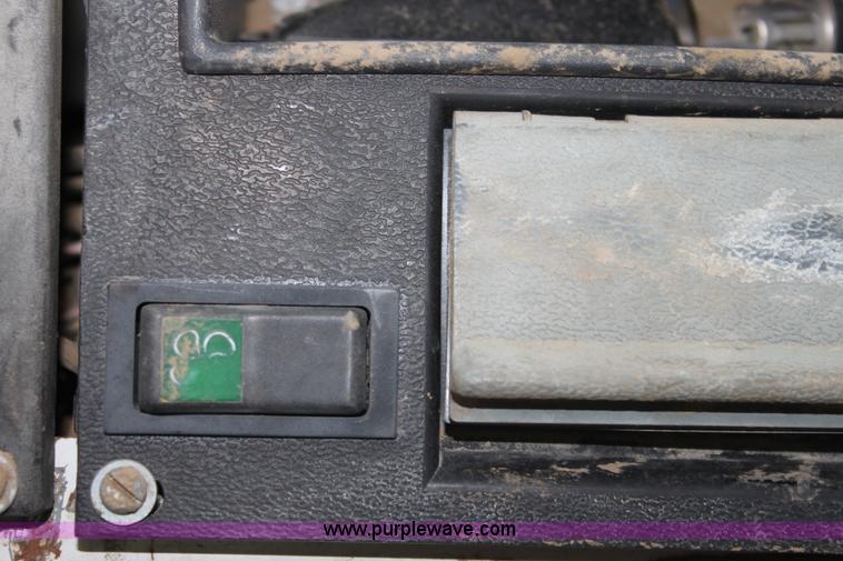 image for item B8763 1986 Mack CS200 chemical application truck