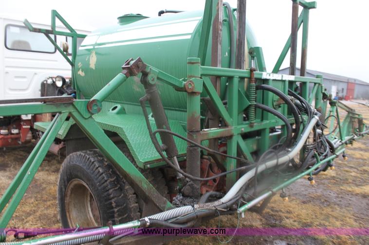 image for item B8763 1986 Mack CS200 chemical application truck