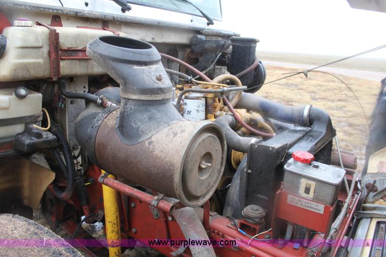 image for item B8763 1986 Mack CS200 chemical application truck