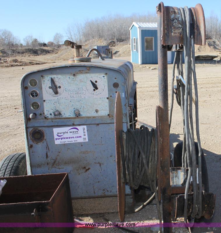 image for item B8792 Lincoln SA250 DC welder/generator