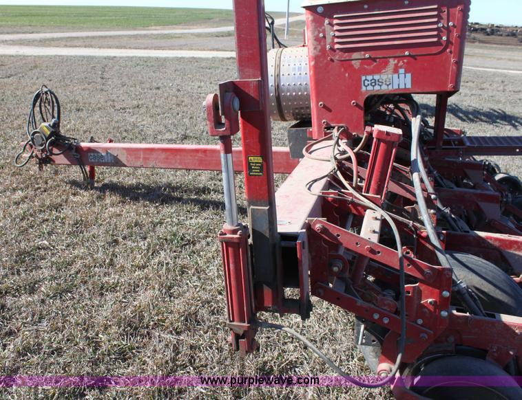 image for item B8809 Case IH 900 Cyclo Air six row planter