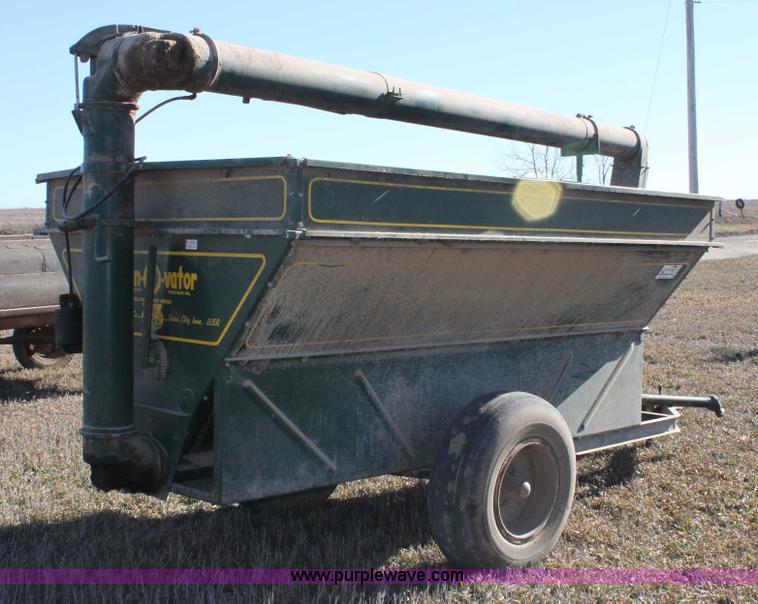 image for item B8818 Grain-O-Vator grain wagon