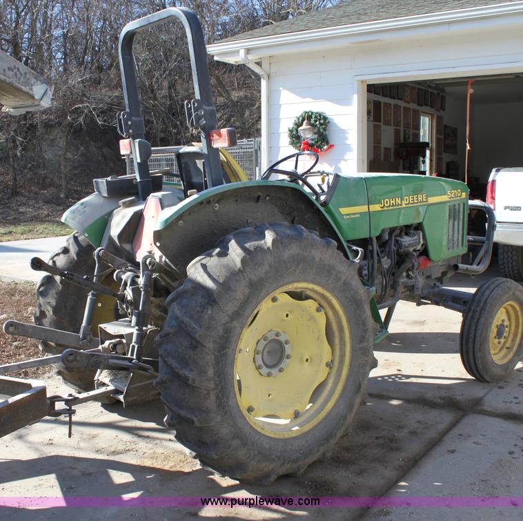 image for item B8824 John Deere 5210 tractor
