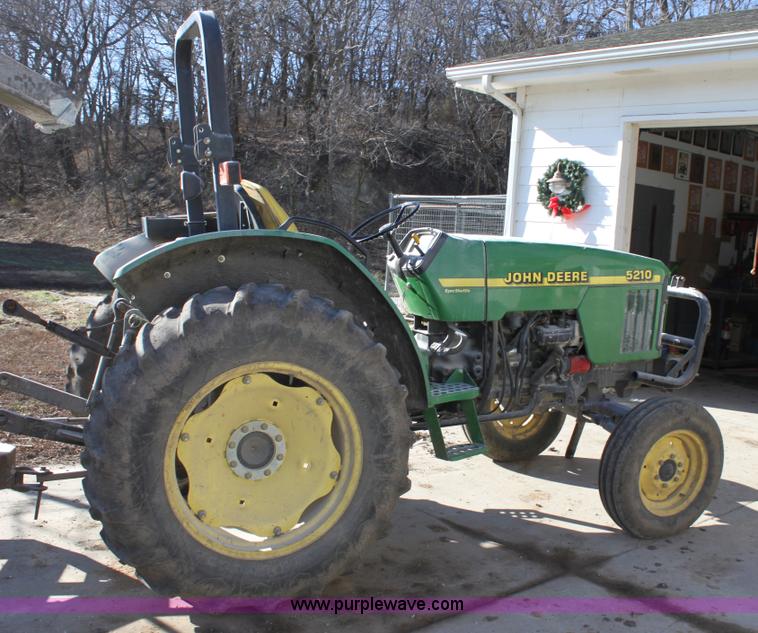 image for item B8824 John Deere 5210 tractor