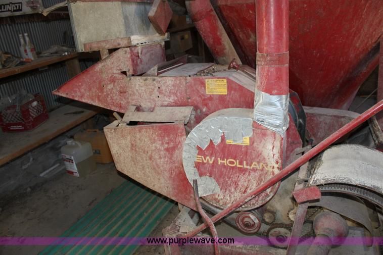image for item B8829 New Holland 354 grinder