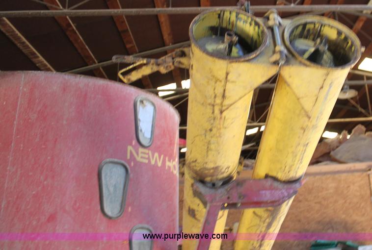 image for item B8829 New Holland 354 grinder