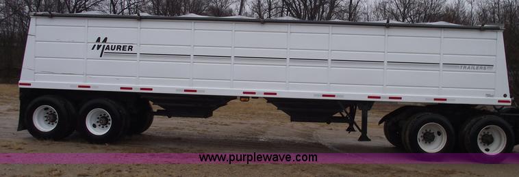 image for item C5955 2009 Maurer 36' hopper trailer