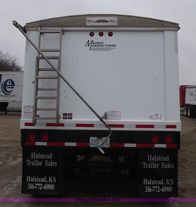 image for item C5955 2009 Maurer 36' hopper trailer